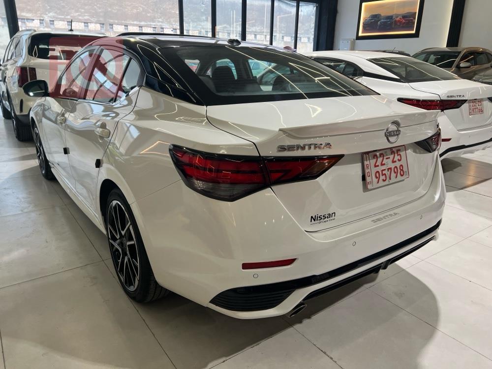 نيسان سنترا